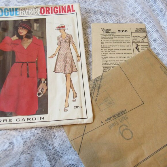Vogue 2818 Pierre Cardin 1970s Dress 2 Styles Sz 16 Sewing Pattern - Picture 1 of 2